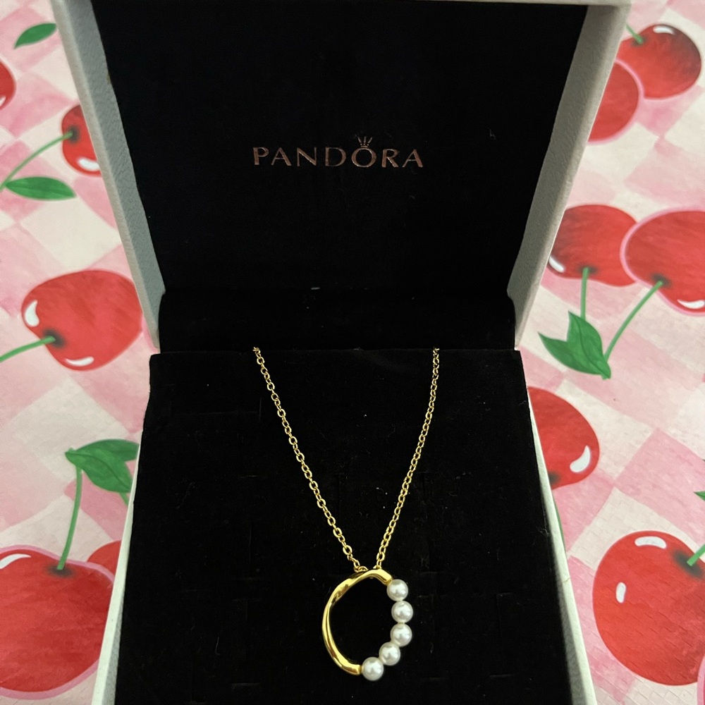 Pandora Gold Necklace with White Pearls
